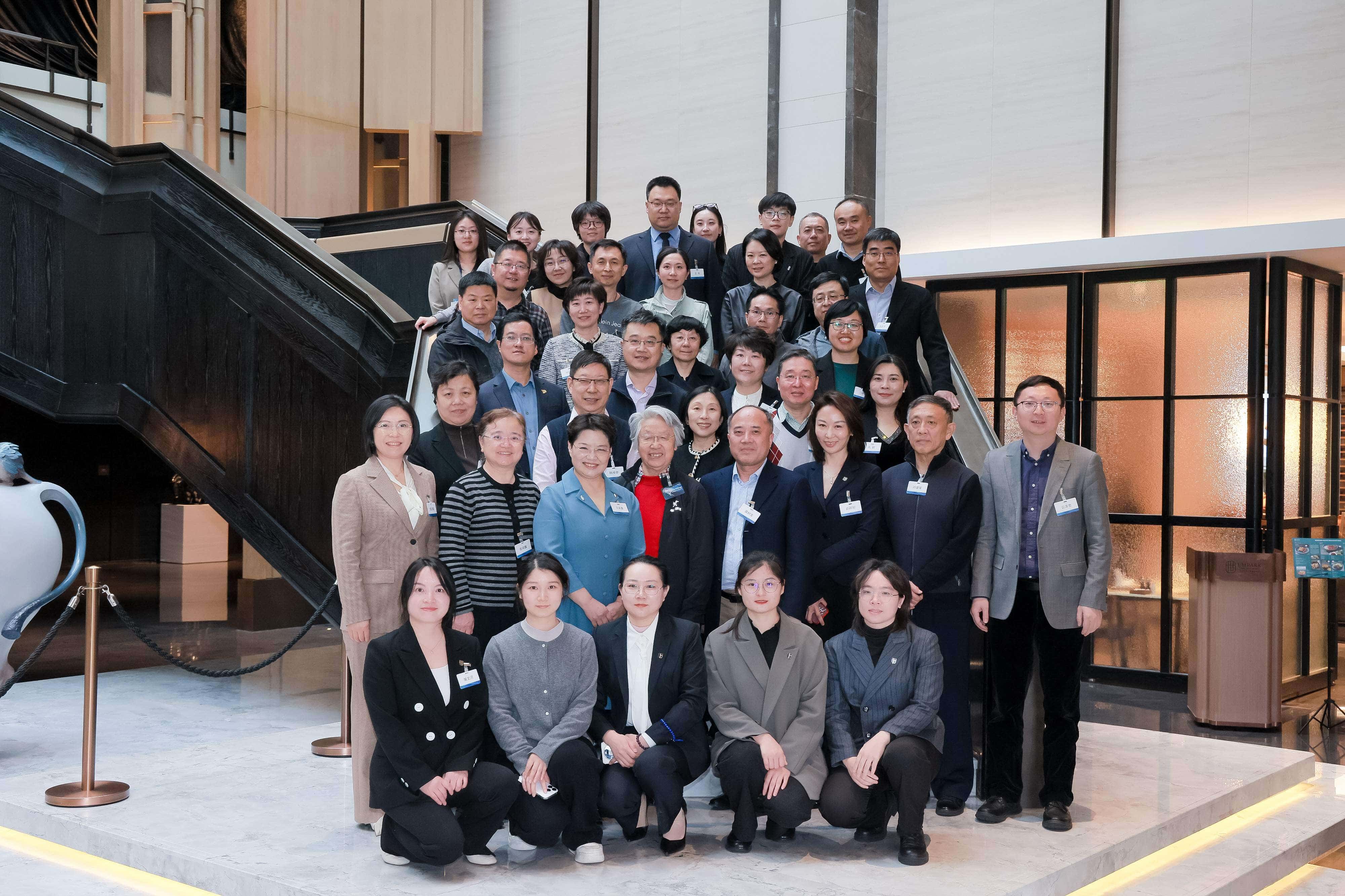 北京耳鼻咽喉科、听力健康领域权威专家齐聚，召开听「健」大脑产学研医创新沙龙